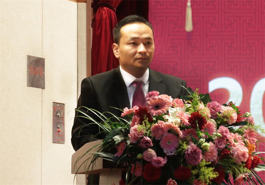 集团副总、纪委副书记张成彪同志作赢博线上官网（集团）官方网站“关于2018年违纪违规及重大事故责任单位的通报及处理决定”